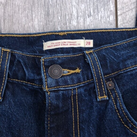 Levi's Women's Straight Leg Jeans - Dark Blue - Picture 6 of 9